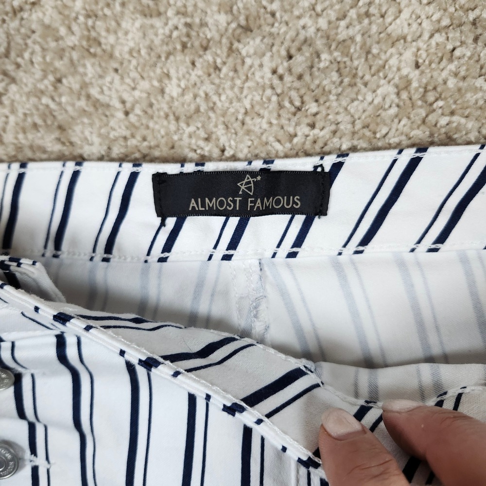Almost Famous Shorts Striped Sailor High Waisted Navy White Size 16 - Picture 4 of 8